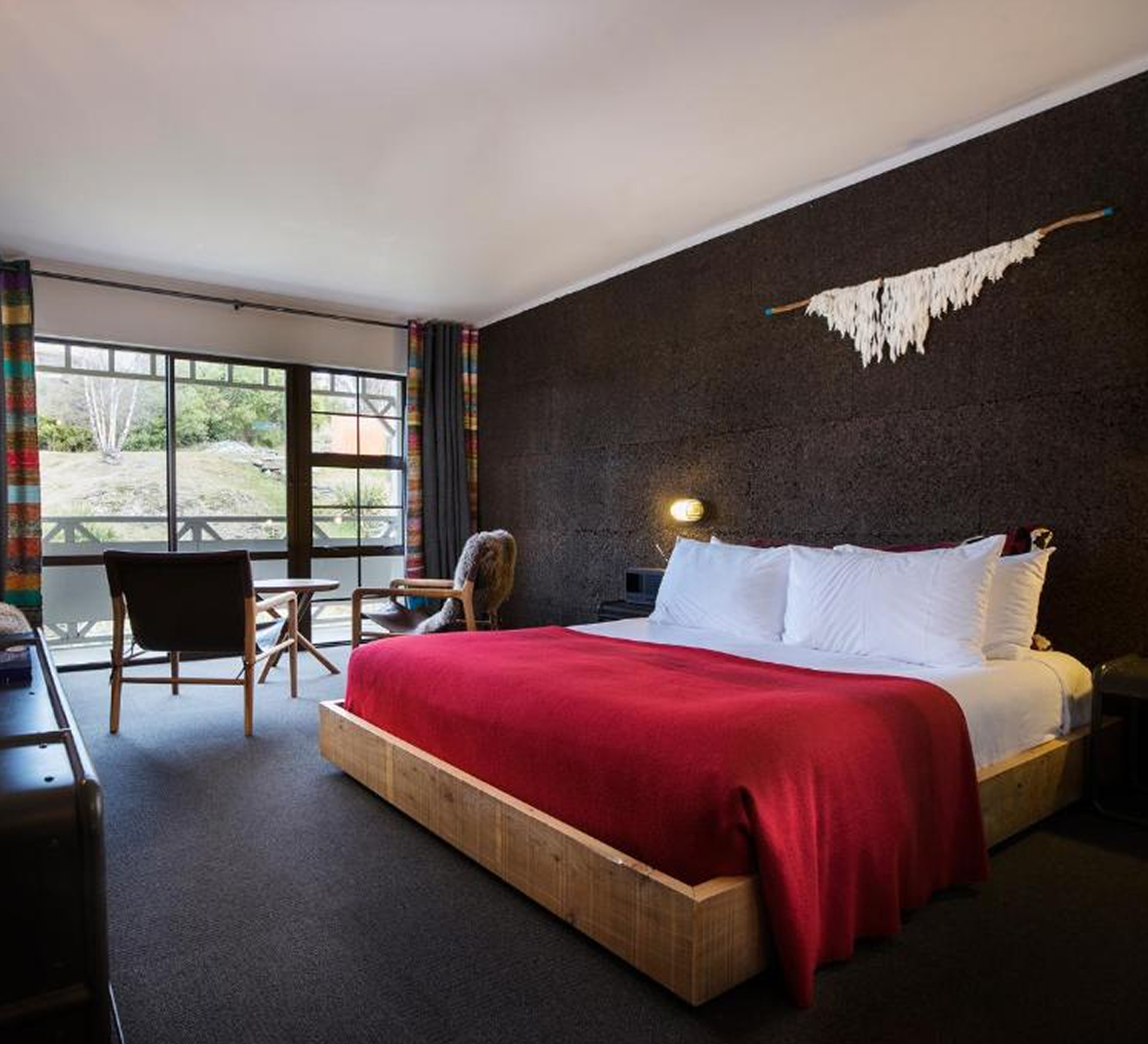 Standard king room 2